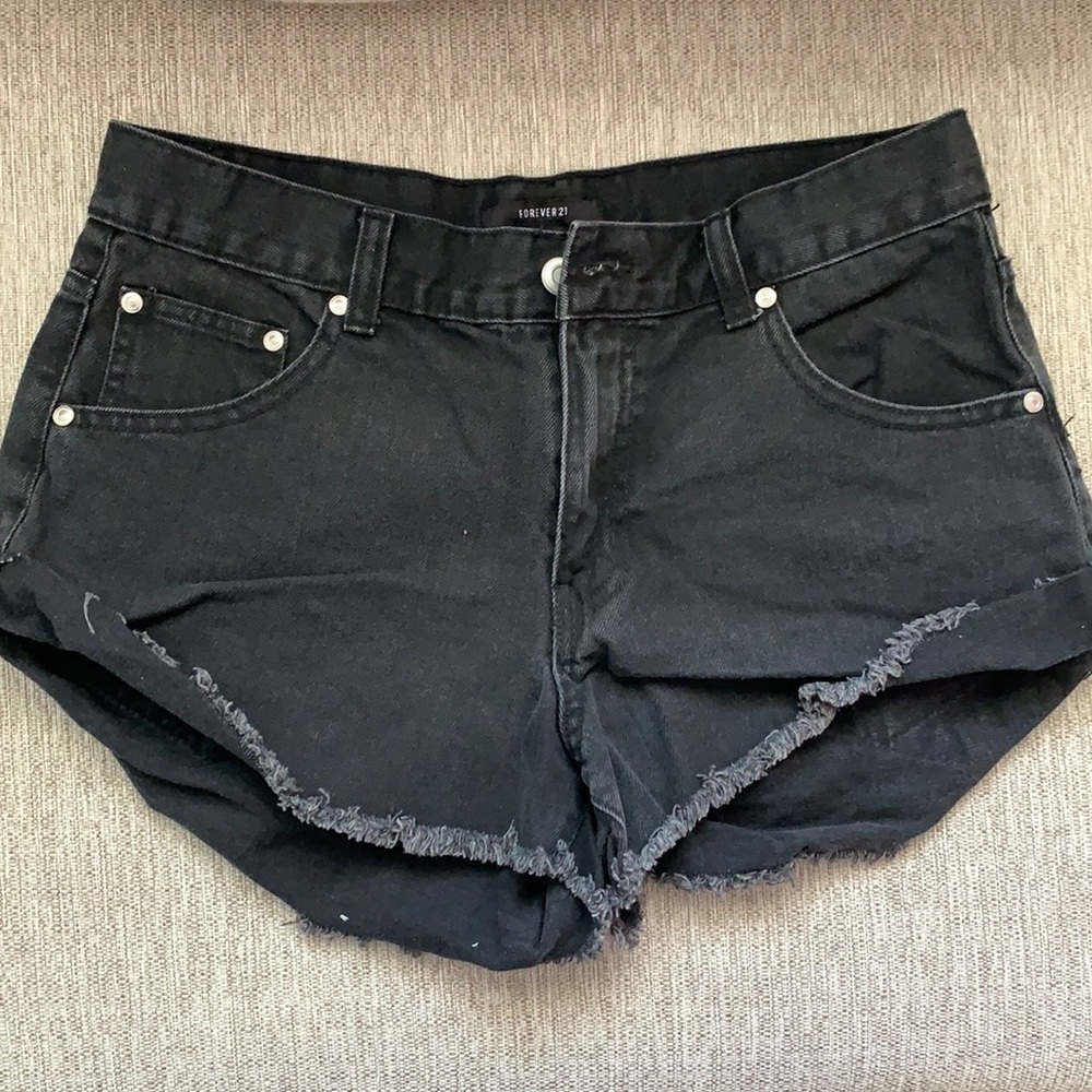 Forever 21 size 27 denim shorts